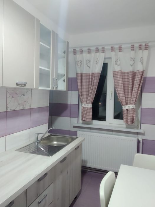 Vând apartament 2 camere