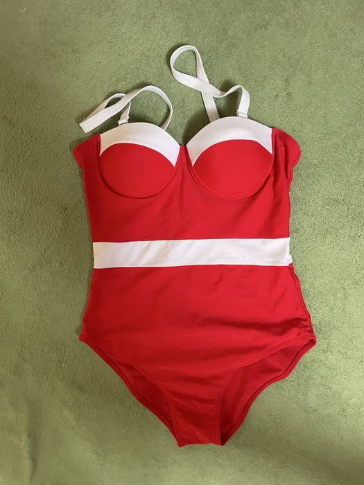 Бански и бельо нови