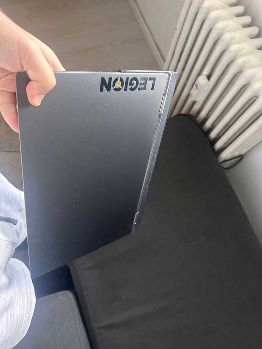 Laptop gaming Lenovo Legion Y740-15IRHg, i7-9750H, RTX 2070, 32GB RAM
