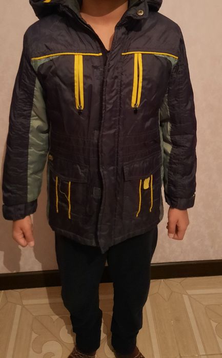 Куртка для мальчиков 8 и 9 лет
