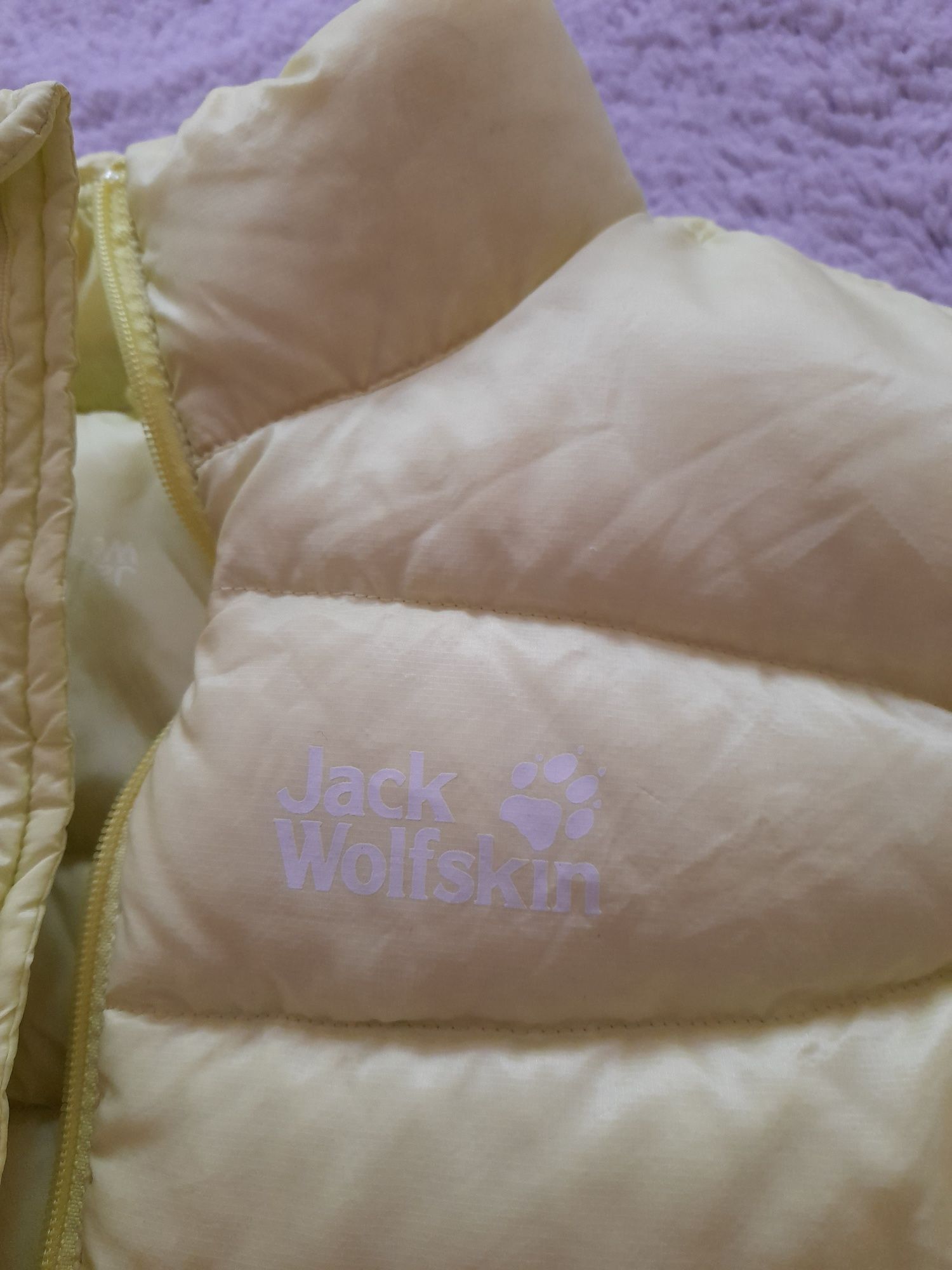 Jack Wolskin 700fill дамски елек M размер.