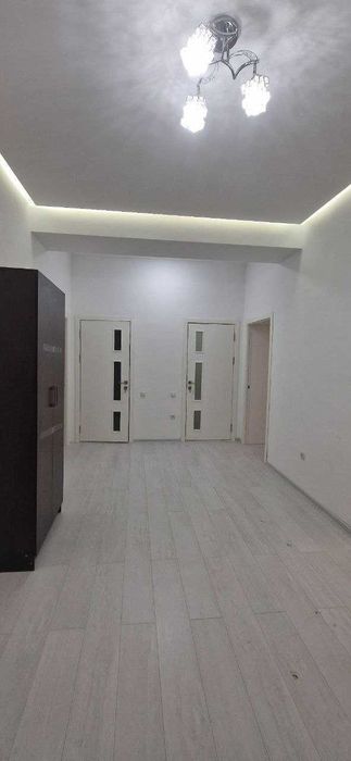 Сдаётся пустая квартира с евроремонтом