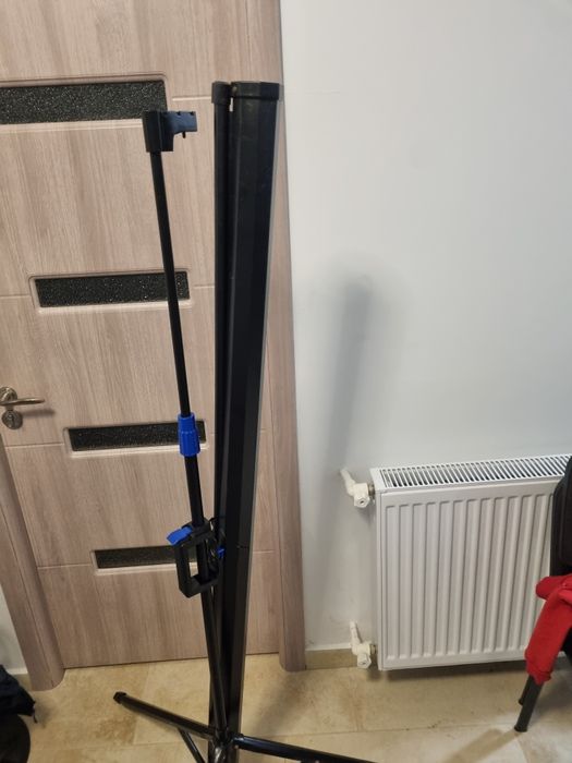 Ecran de proiector mobil QWERTY Sereen