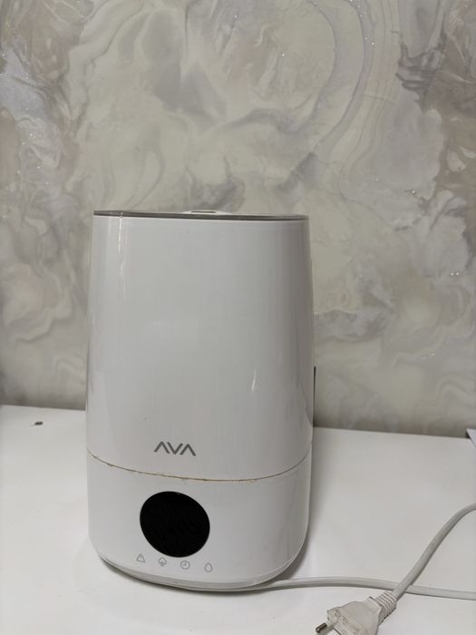 Продам увлажнитель AVA
