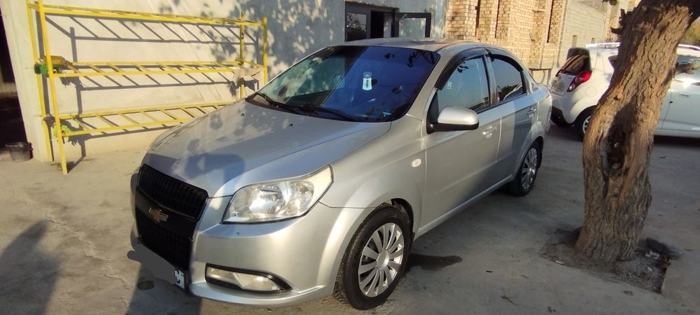 Продается Нексия 3