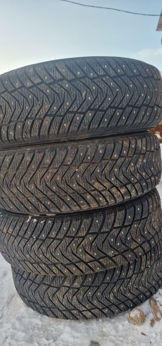 Шины  YOKOHAMA 17 б/у