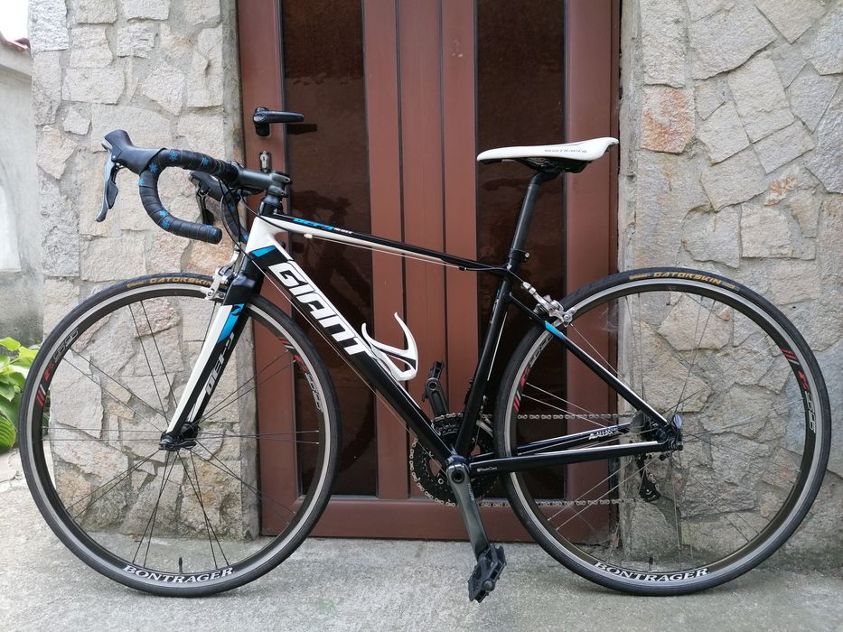 Шосеен GIANT, Shimano Tiagra 2*10