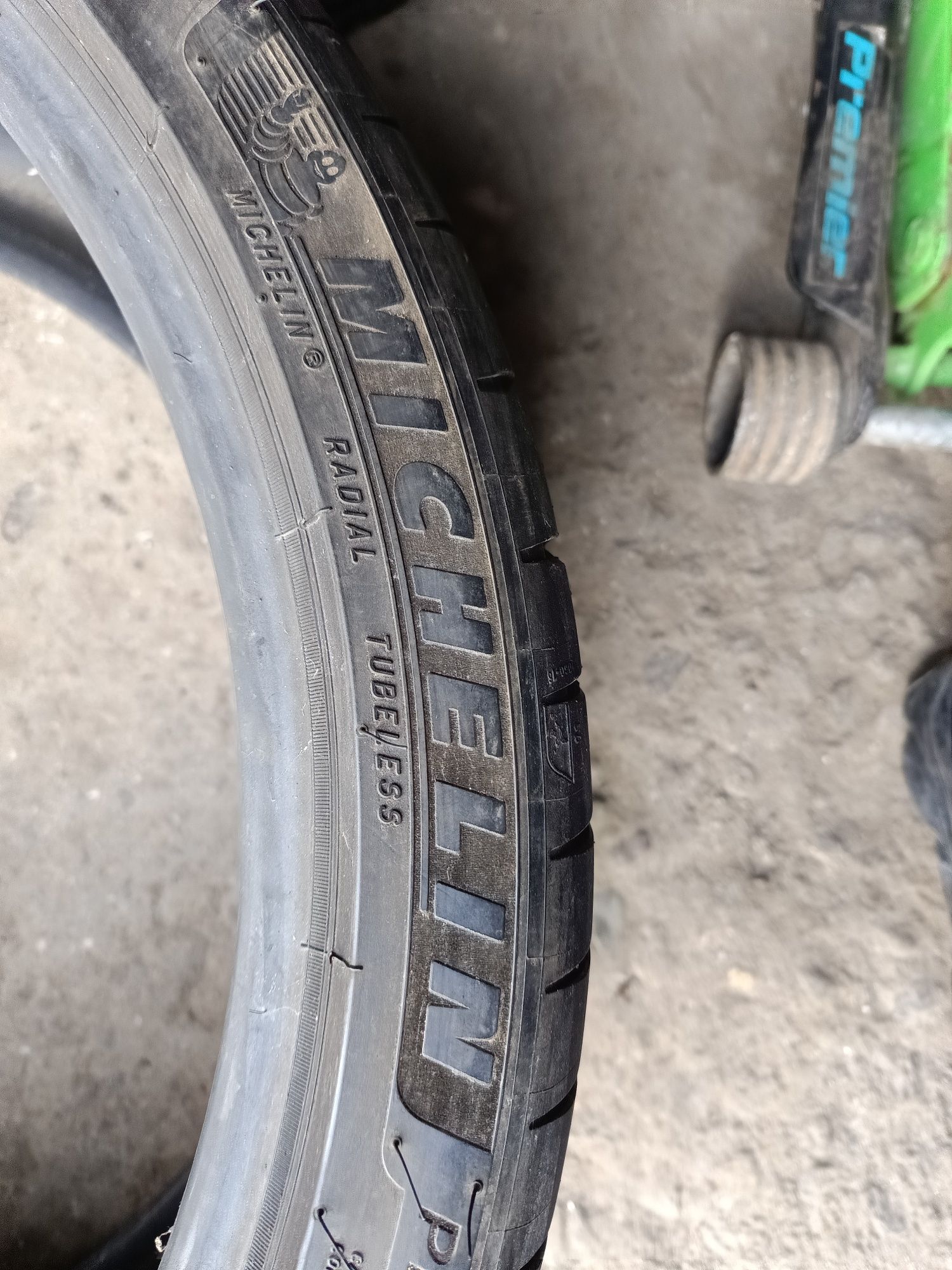 Летни гуми -20цола -255/35-1бр.-150лв."MICHELIN '