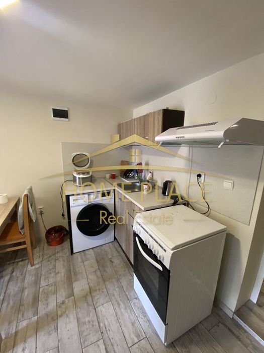 Дава се под наем Двустаен апартамент в Варна, Аспарухово - 37 кв.м за 306 € - Снимка #1