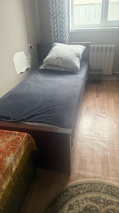 Продается кровать с матрасом