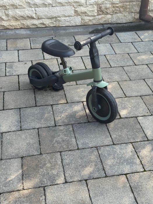 Bicicleta echilibru