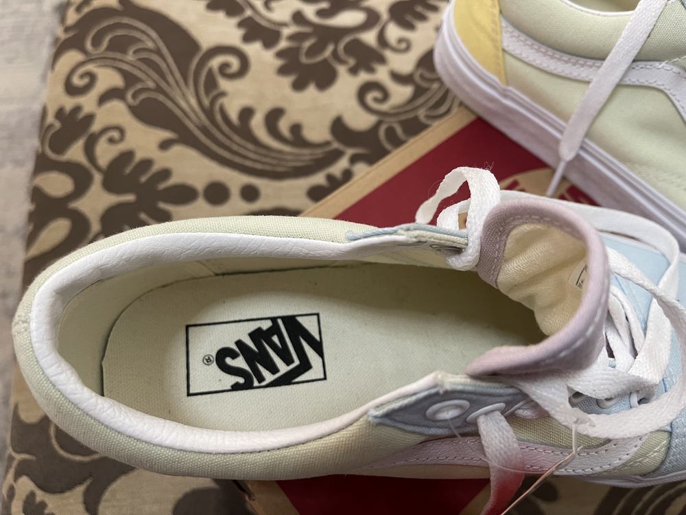 Продам Vans