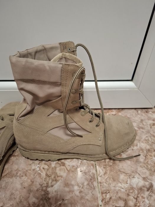 Bocanci militari de vară