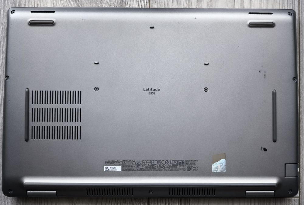 Laptop Dell Latitude 5531 FHD 15.6/i7-12800H/32GB DDR5/512 GB SSD !