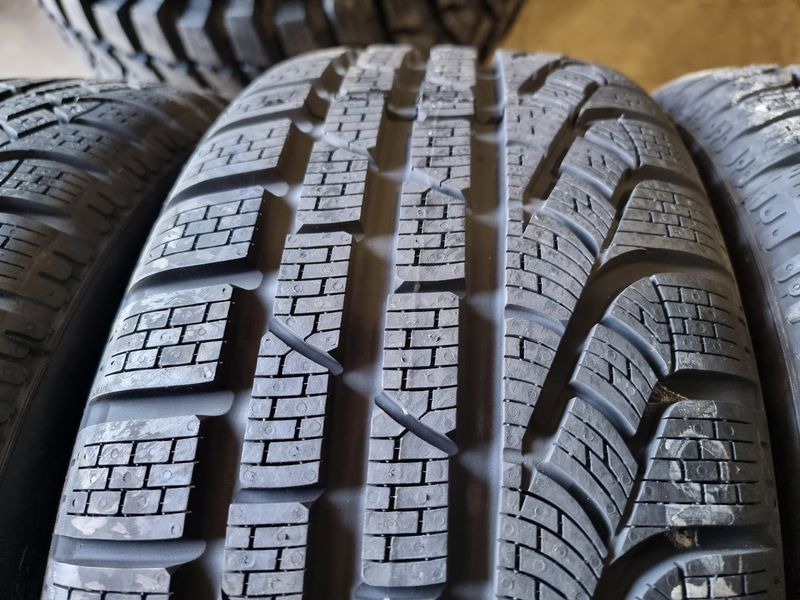 225/50/17 PIRELLI 4бр