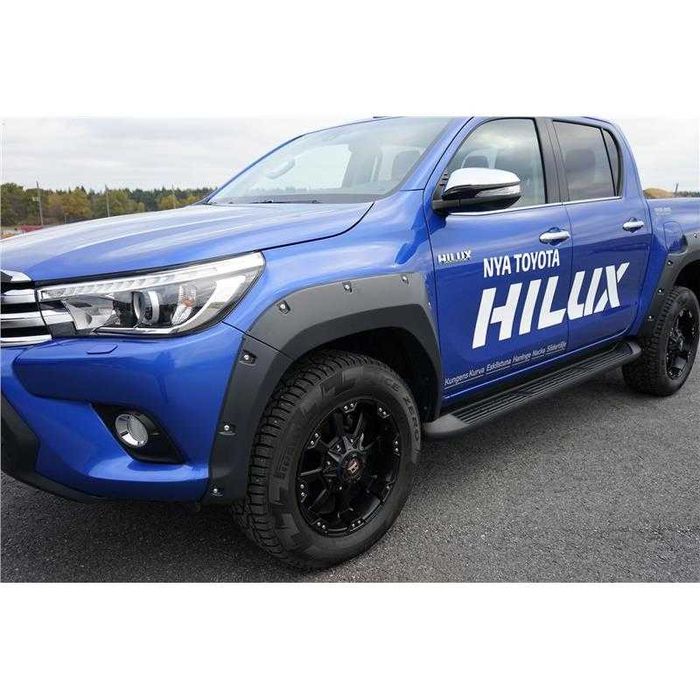 Overfendere extensii roti Toyota Hilux Revo 2015+