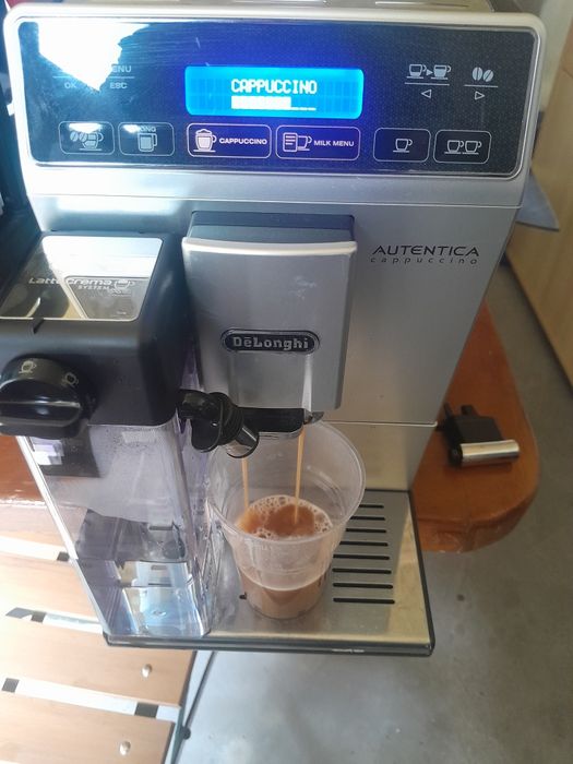 Expresor  delonghi autentica capucino