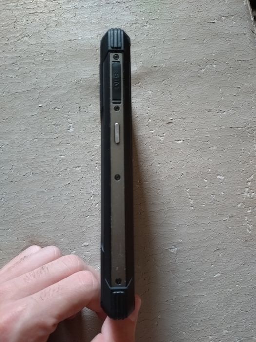 Cubot KingKong 9 – 12+12GB RAM / 256GB – здрав телефон, напукан екран