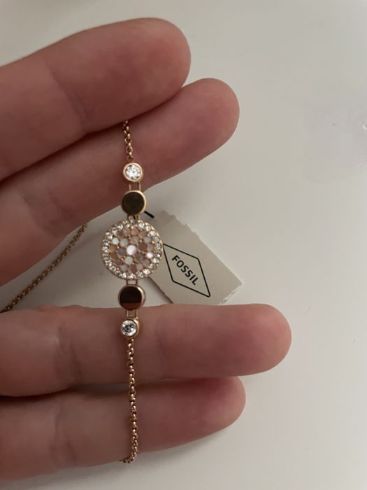 Нова Дамска Гривна Fossil
