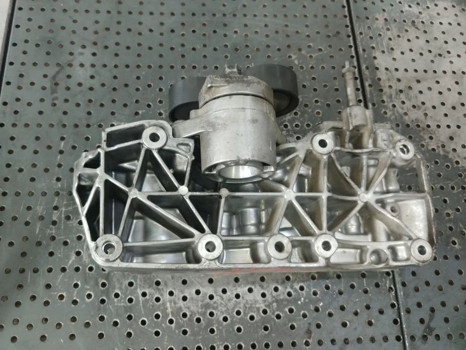 suport rola accesorii  2.0 d n47d20d bmw seria 1 f20 f21  11168506863-05