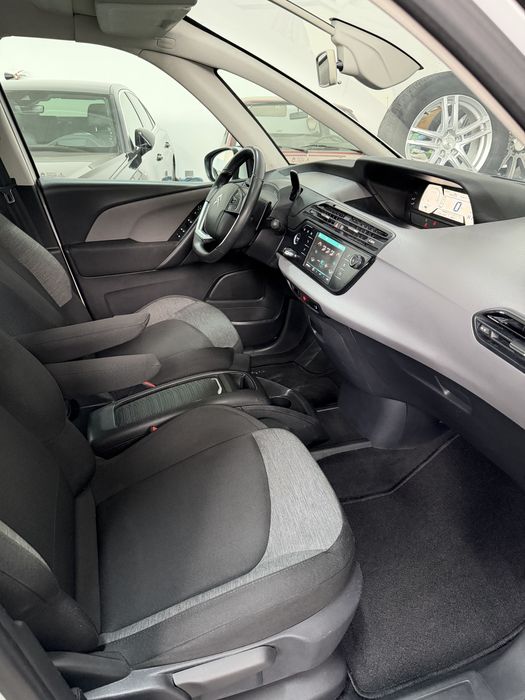 Citroen C4 Space Tourer, 2019, Automat, 1.5