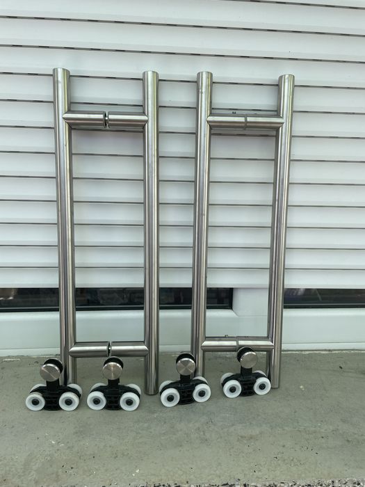 Стъклени врати с механизъм за плъзгане