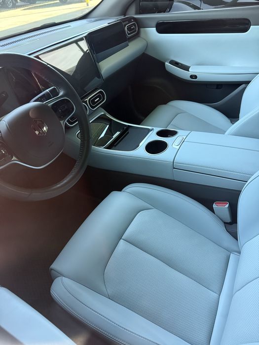 leapmotor c01 gibrit masaj 360 kamera tozza  koja salon