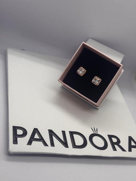 Пандора обеци Pandora