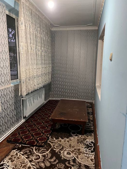 Jizzax shahrining markazidagi uy sotiladi. Ц2 Barcha jixozlari bilan!