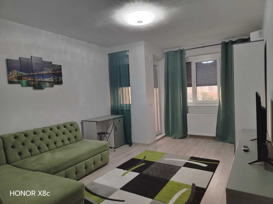 Apartament cu o camera în bloc nou