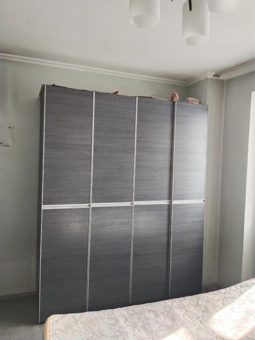 Срочно! Продам спальный гарнитур бу