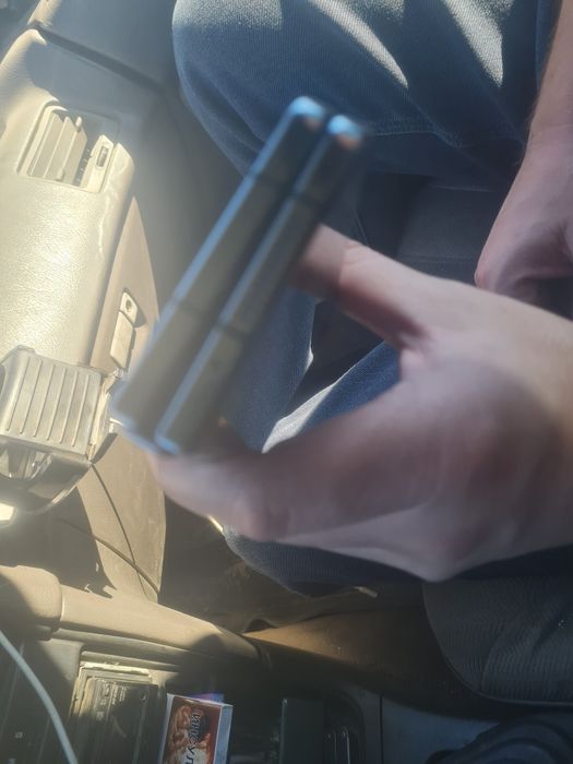 Галакси фолд 4 с подержкой е7 5ж 256гиг своя 12 озу