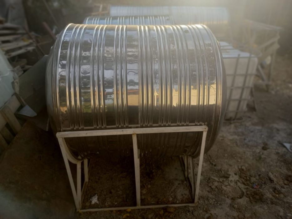 Бочка для воды продается