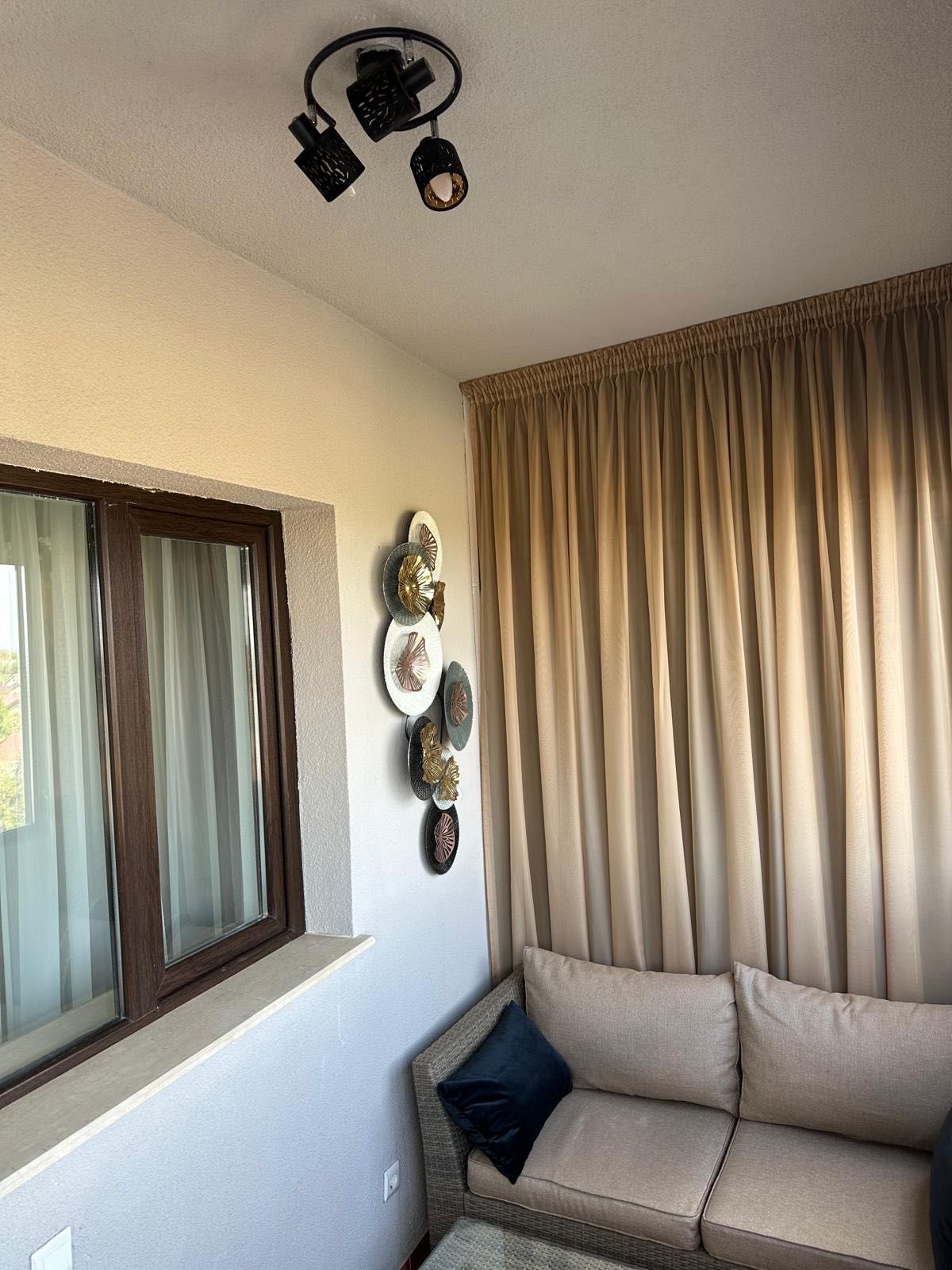Vânzare ap 2 cam mobilat și utilat lux -DESIGN deosebit - central