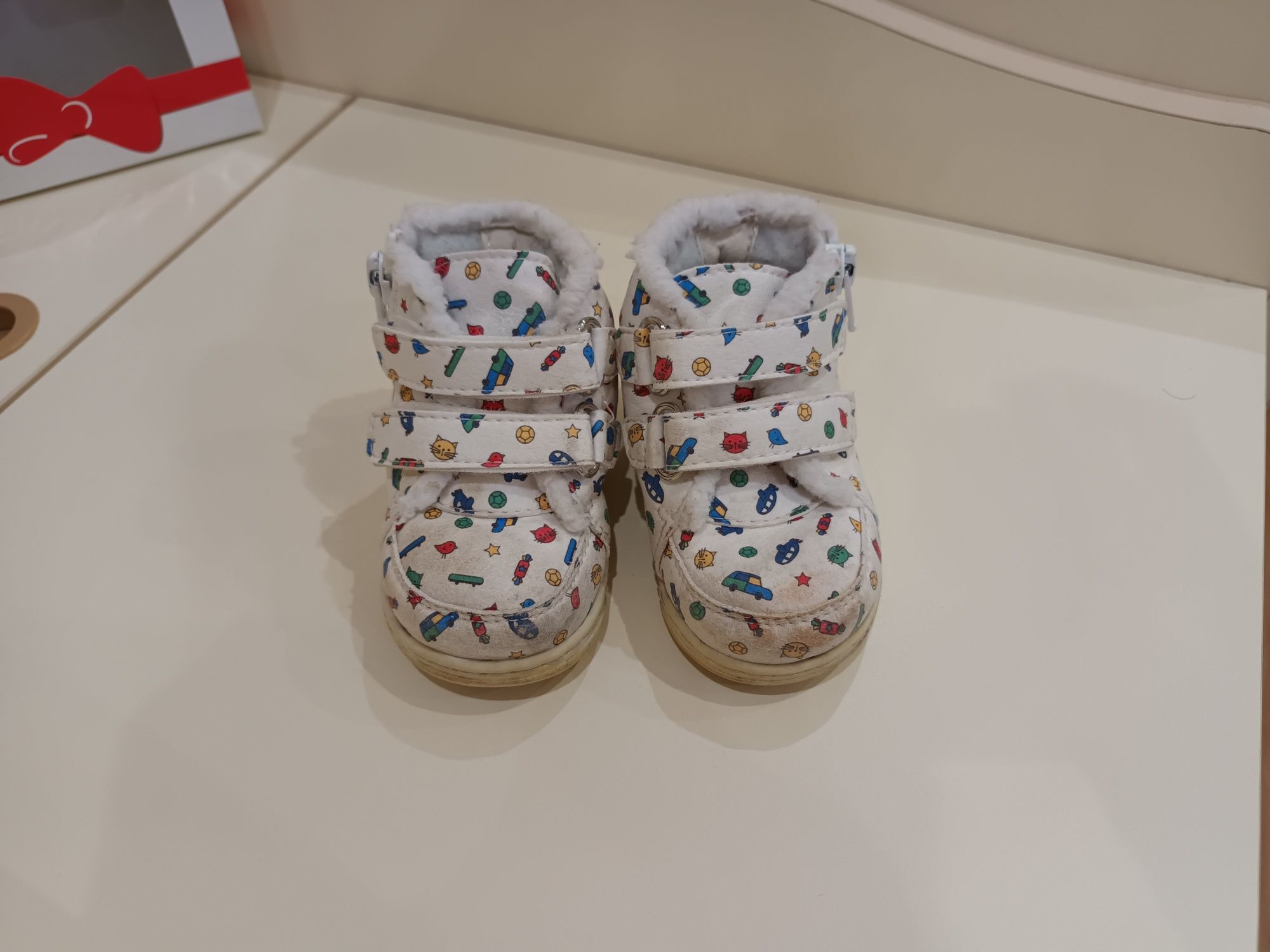 Бебешки зимни обувки за прохождане
