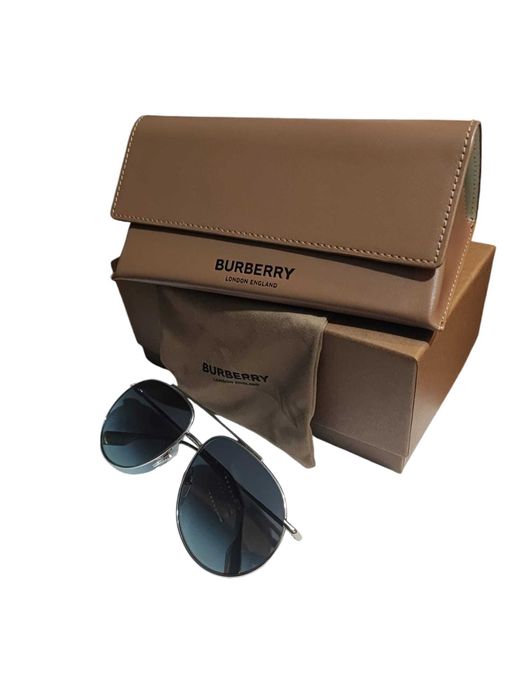 Ochelari de soare BURBERRY-Cod 21196 - Amanet Cashbook Braila Halelor