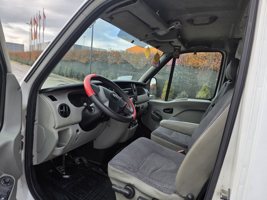 Opel Movano (similar Renault Master ) //2007 //Ac - 2999 euro