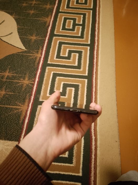 Iphone 7 plus telefoni