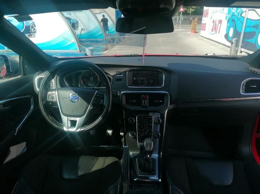 Vand Volvo v40 2013