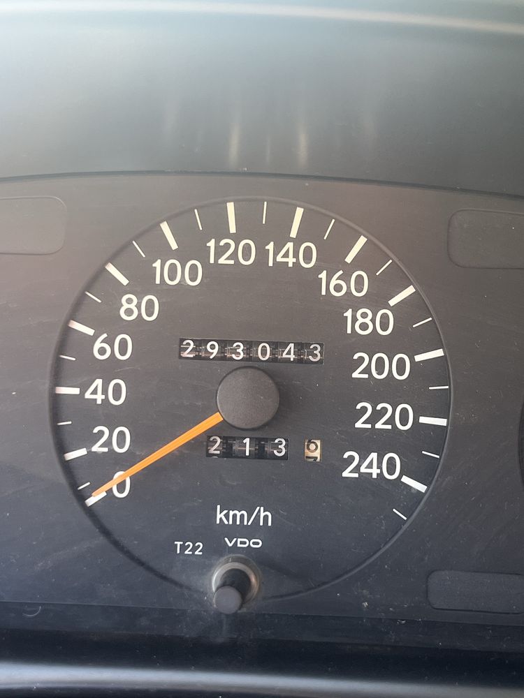 Toyota Carina 1.6