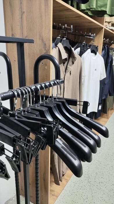 Продам мужские вешалки!