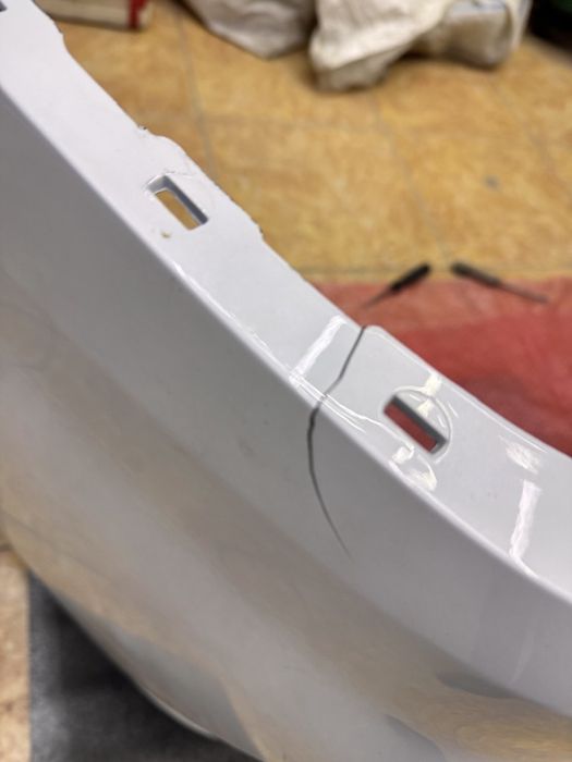 Продается бампер от byd champion задние