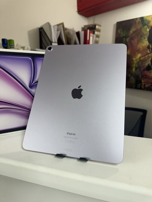 iPad Air 13-inch (M2) - WI-FI