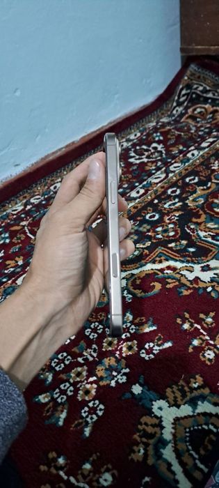 Iphone 16 pro max holati yengi sarapina umuman yoq