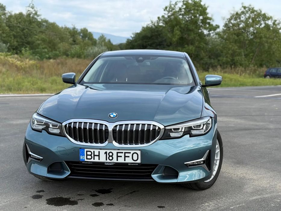 BMW Seria 3 BMW 330e xDrive 2021