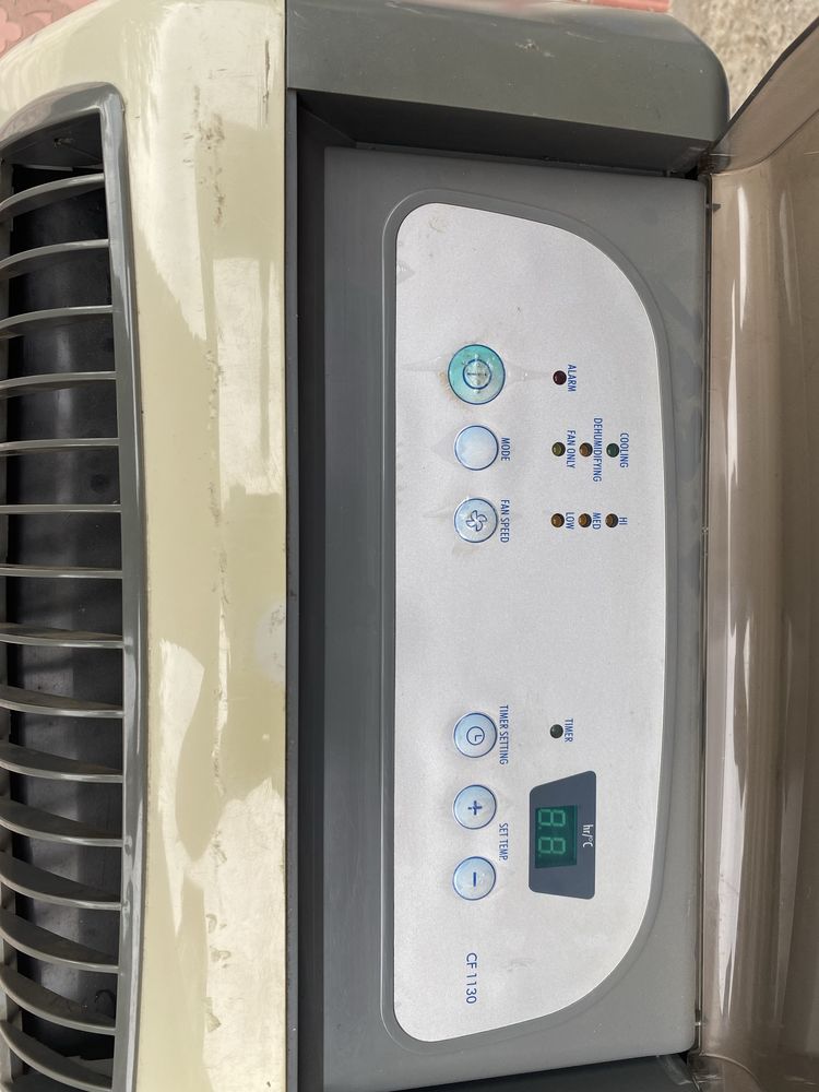 2 x aer conditionat  delonghi