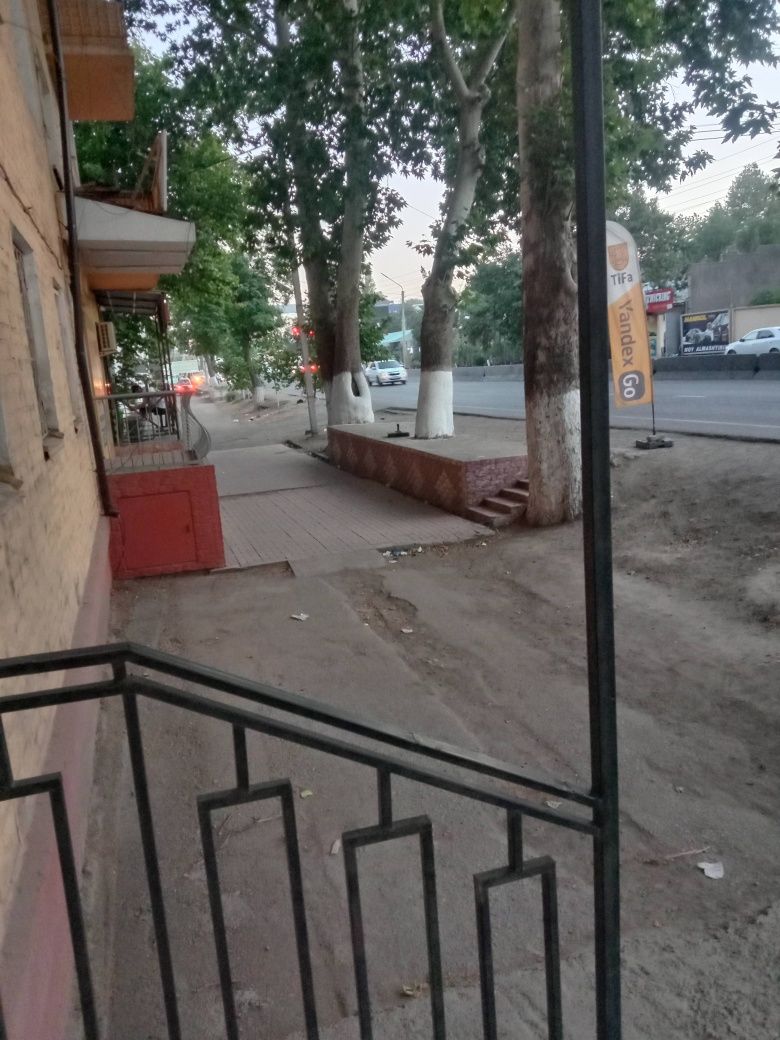 Продается нежилое помещения 37кв