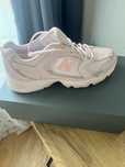New  balance  40