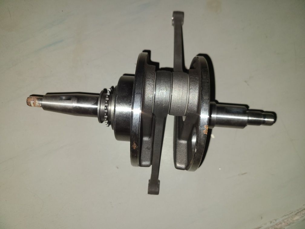 Запчасти на LIFAN LF250B
