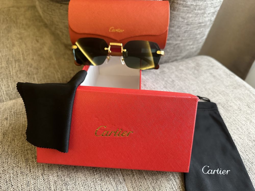 очила cartier